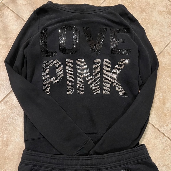 VS PINK SET - Picture 2 of 5